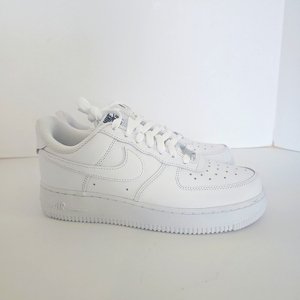 Wmns Air Force ones '07 FLYEASE